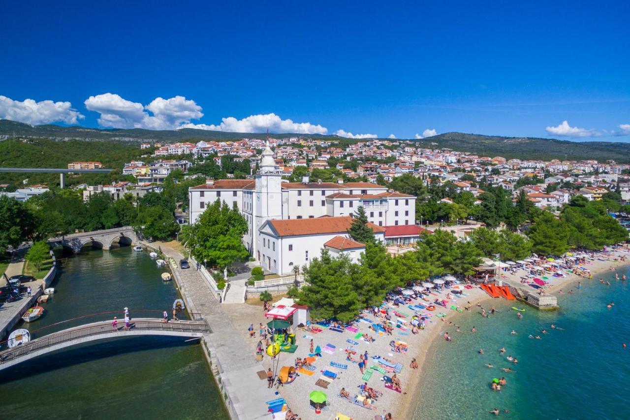 Apartments Marija Crikvenica Exterior foto