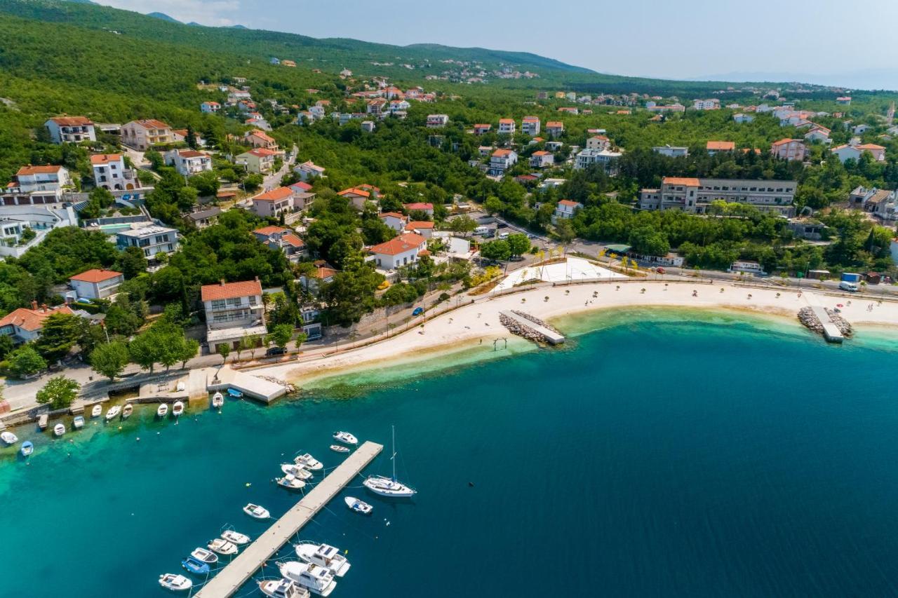 Apartments Marija Crikvenica Exterior foto